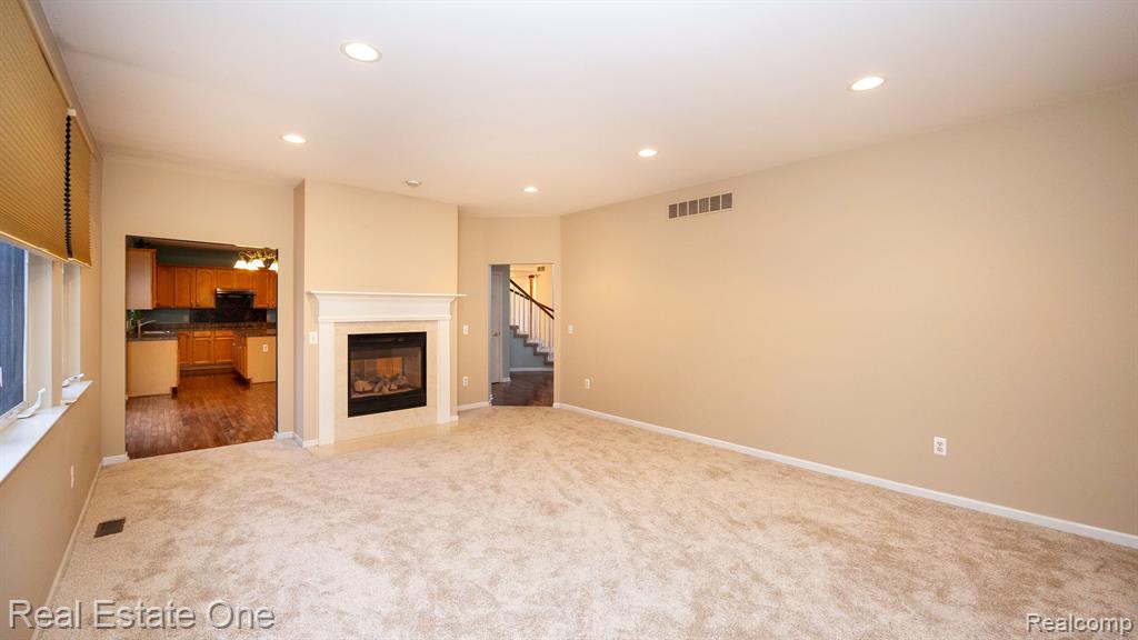 17041 ALGONQUIN Drive, Northville, MI 48168 — Photo 29