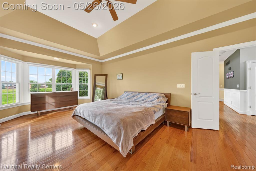 45907 Riviera Drive Drive, Northville, MI 48168 — Photo 23