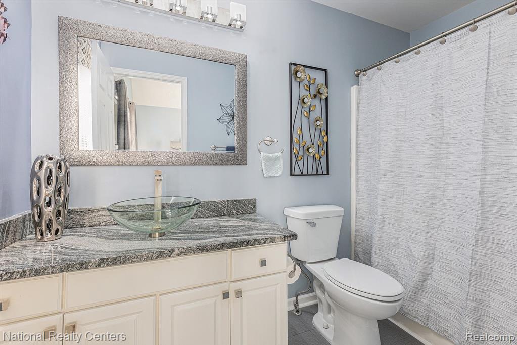 47115 Marina Drive, Van Buren, MI 48111 — Photo 13