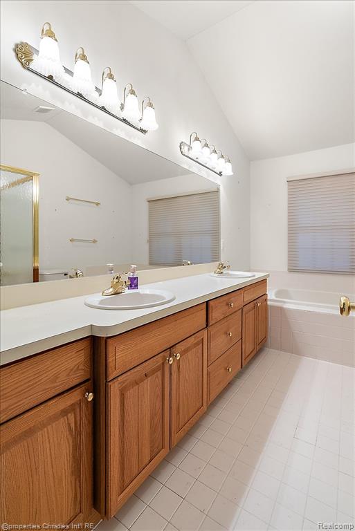 47274 Hunters Park Drive, Plymouth, MI 48170 — Photo 29
