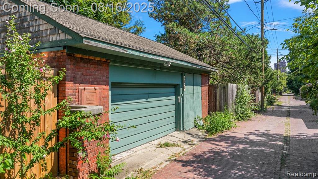 1059 Seminole Street, Detroit, MI 48214 — Photo 66