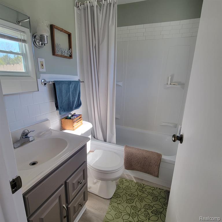 5782 LYONS Road, Imlay City, MI 48444 — Photo 19