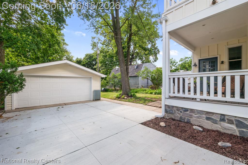 116 S Rogers Street - Photo 5