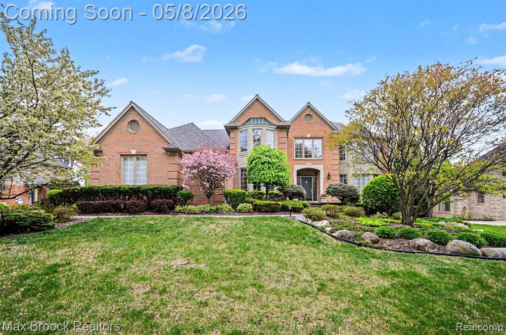 5824 Clearview Drive, Troy, MI 48098 — front exterior