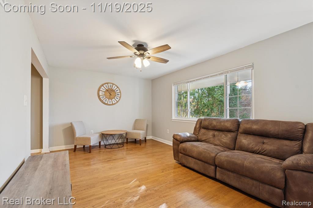 9665 Hilton Road, Brighton, MI 48114 — Photo 5