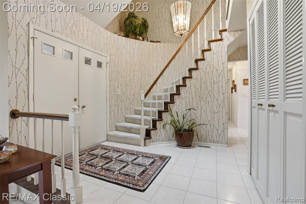 3398 Tiquewood, Commerce Twp, MI 48382 — Photo 10
