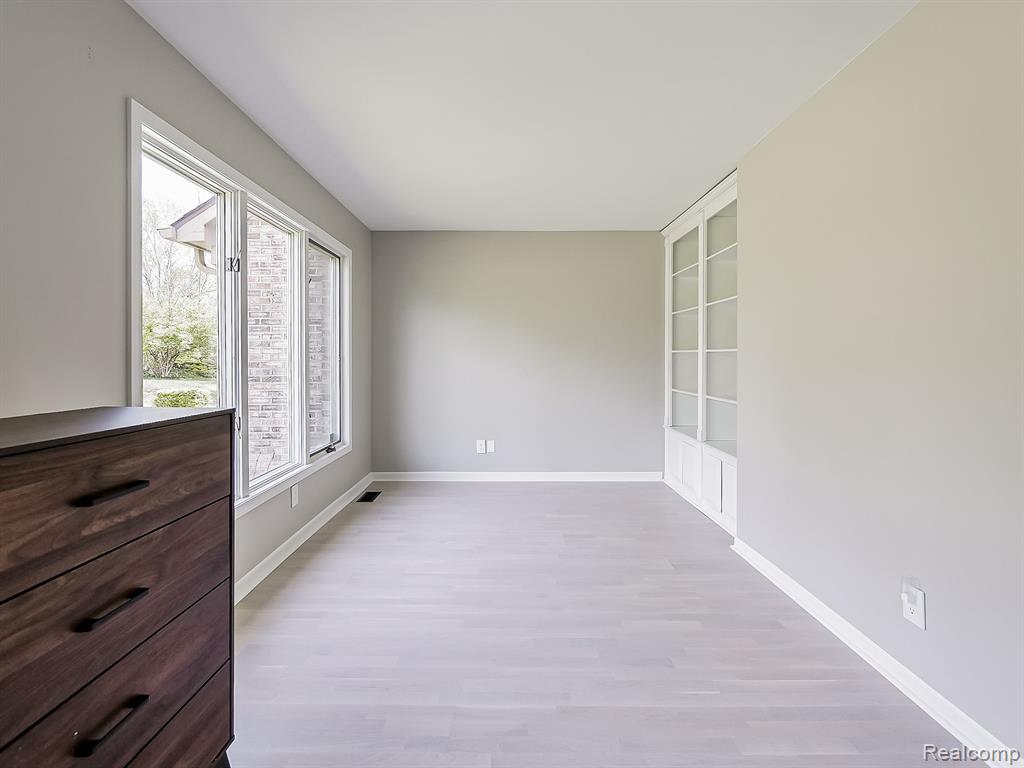 49202 Cheshire Lane, Canton, MI 48187 — Photo 21