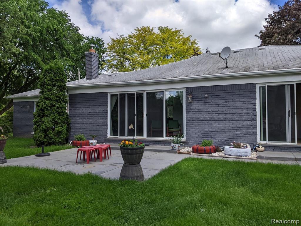 429 BELLA VISTA Drive, Grand Blanc, MI 48439 — Photo 42