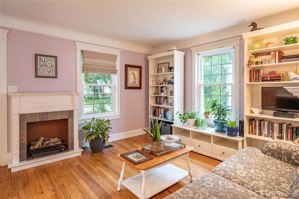 727 Charles Street, Ypsilanti, MI 48198 — Photo 4