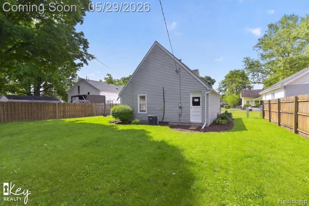 98 W Wabash Avenue, Belleville, MI 48111 — Photo 38