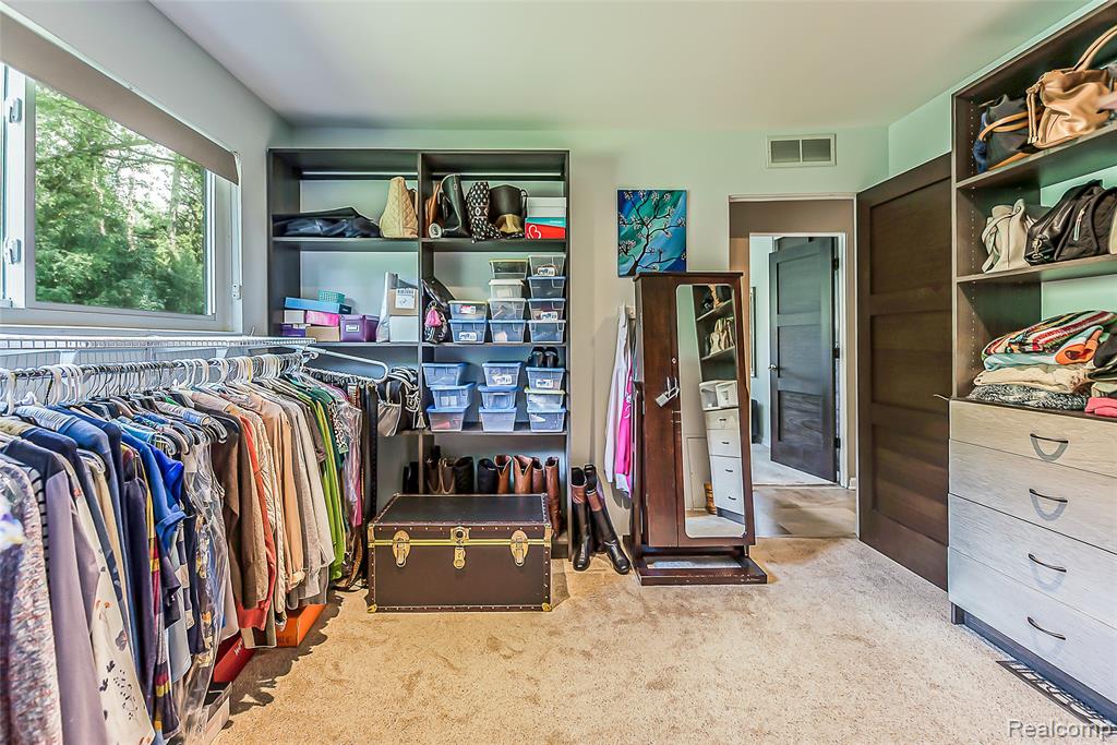 4990 Broomfield Lane, West Bloomfield, MI — Photo 50