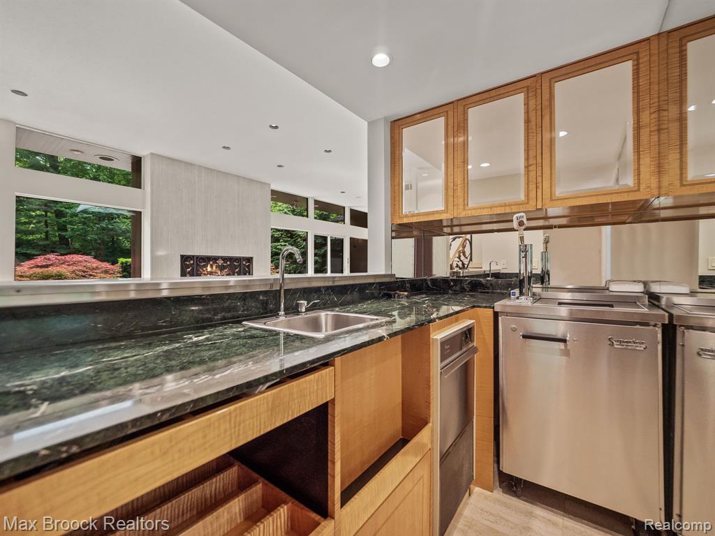 5130 Deep Wood Road, Bloomfield Hills, MI 48302 — Photo 22