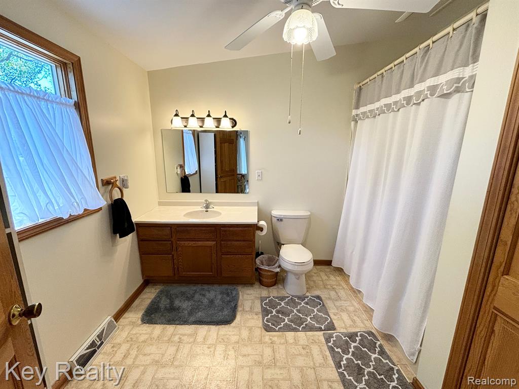 7953 S CUSTER Road, Monroe, MI 48161 — Photo 32