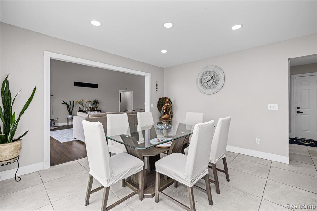 43352 Chardonnay Drive, Sterling Heights, MI 48314 — Photo 13