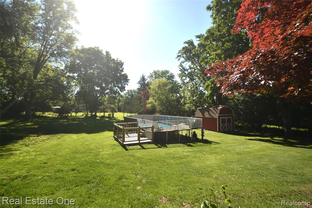 615 Willard Avenue, Rochester Hills, MI 48307 — Photo 6