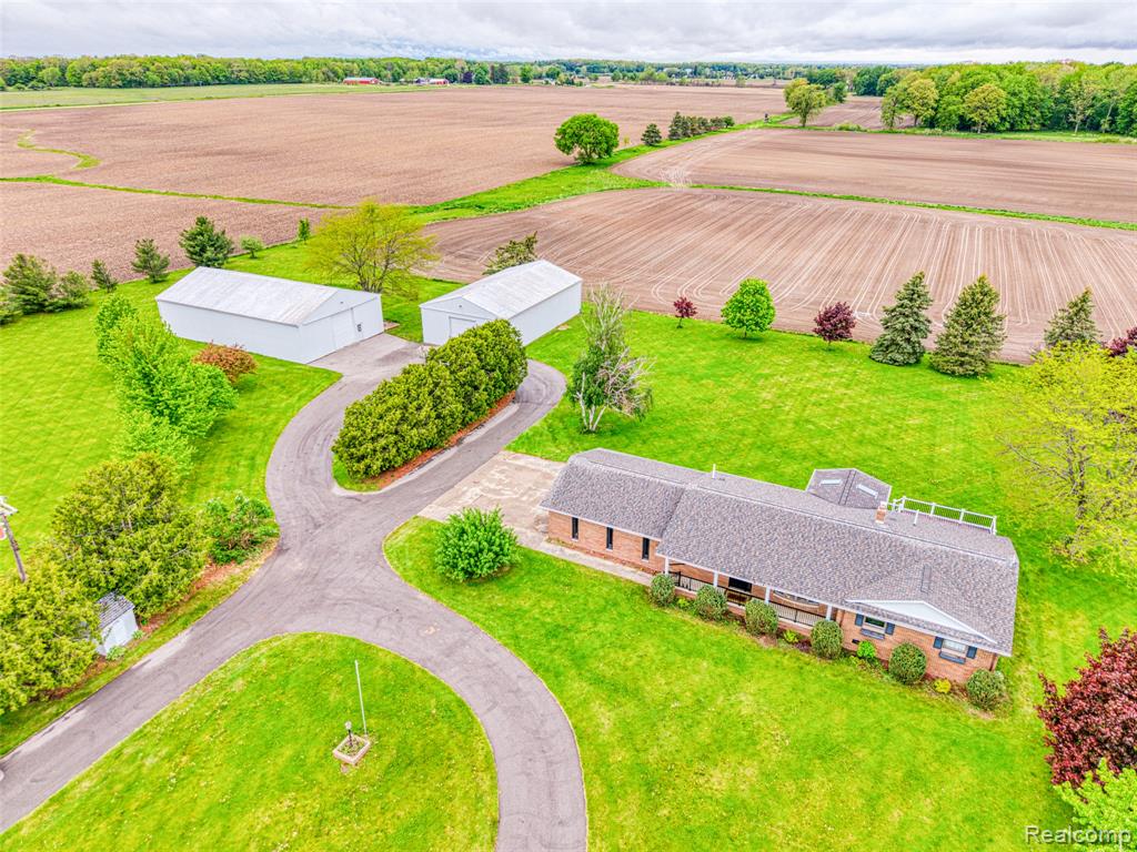 8653 Burnside Rd, Brown, MI 48416 — Photo 41