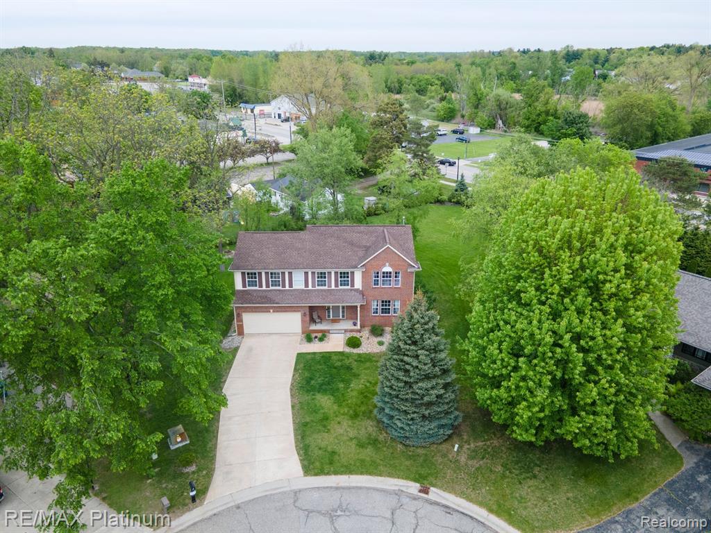 8313 Mill Pointe Court, Goodrich Vlg, MI — Photo 2