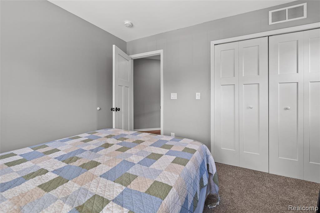 818 Mohawk Avenue, Royal Oak, MI 48067 — Photo 33