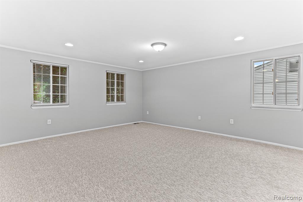 43300 OAKBROOK Court, Canton, MI 48187 — Photo 20