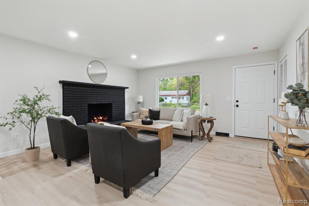 4606 GLENALDA Drive, Clarkston, MI — Photo 6
