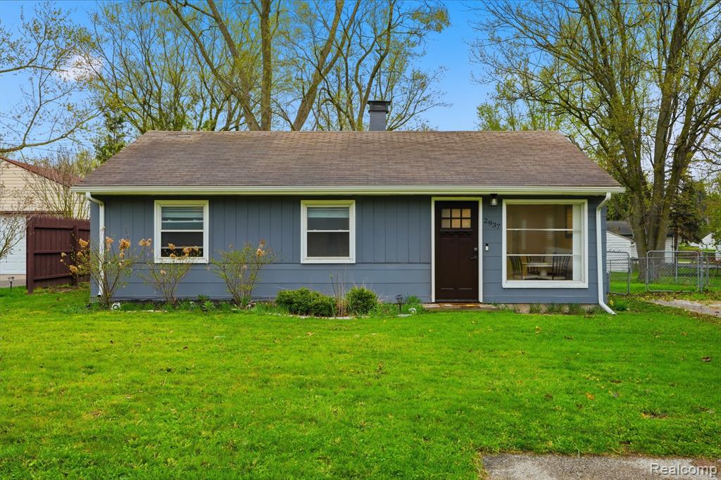 2937 E Walton Blvd, Auburn Hills, MI 48326 — Photo 2