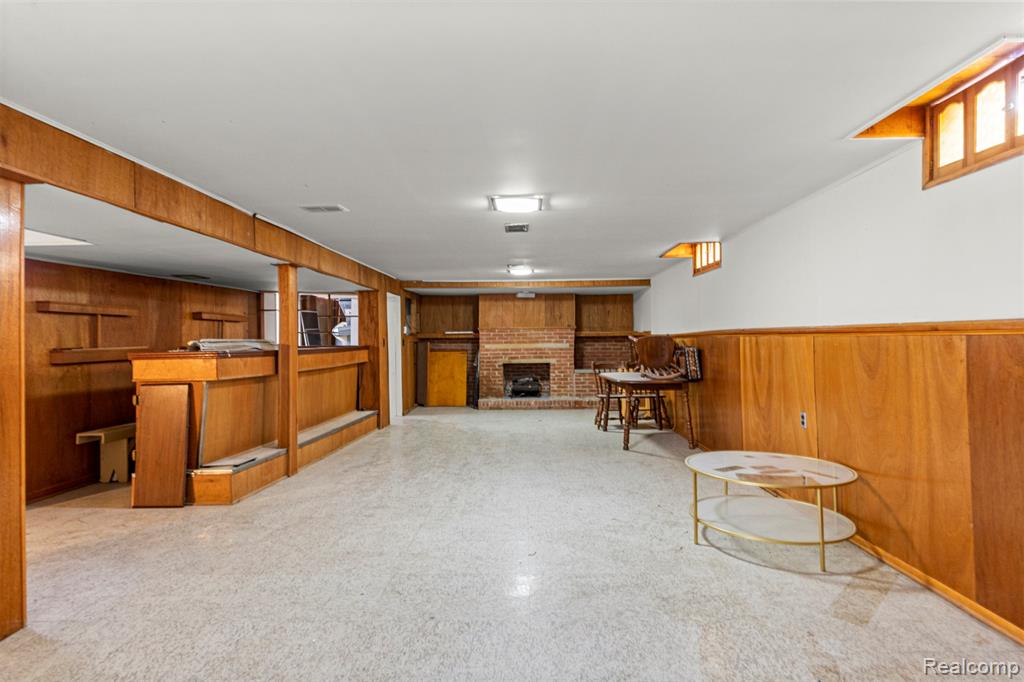 5949 N Lafayette Street, Dearborn Heights, MI 48127 — Photo 17