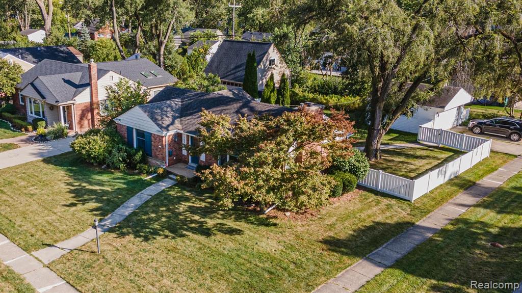 16991 Kirkshire Avenue, Beverly Hills, MI 48025 — Photo 33