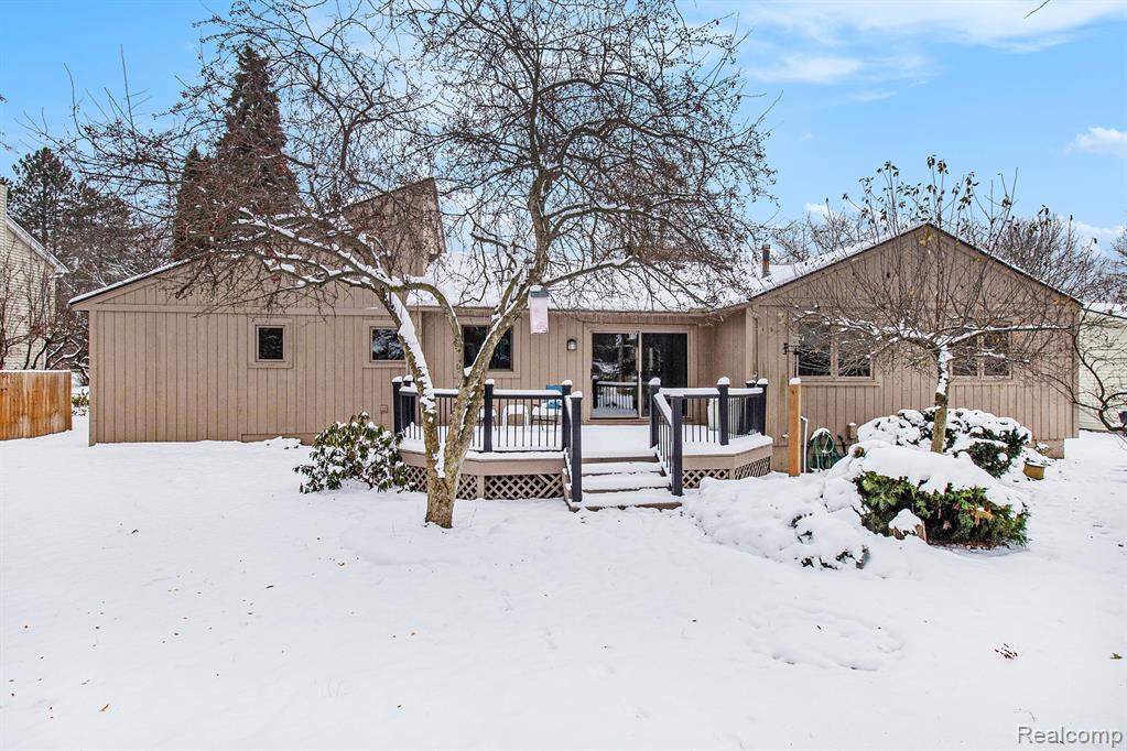 6429 Woodglen Drive, Clarkston, MI — Photo 27