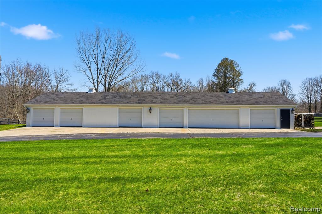 8636 Tindall Road, Davisburg, MI 48350 — Photo 43