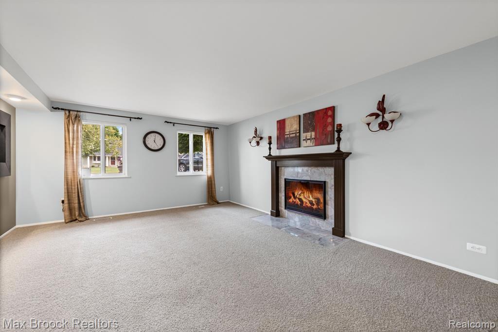 44018 Bannockburn Drive, Canton, MI 48187 — Photo 7