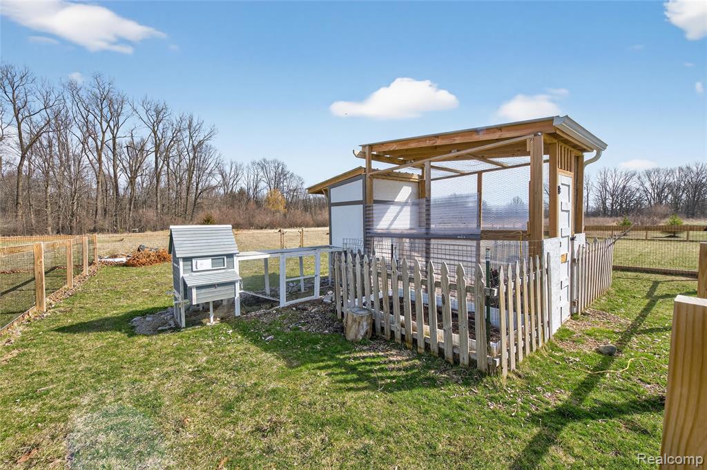 5360 Stone Garden Drive, Howell, MI 48843 — Photo 47