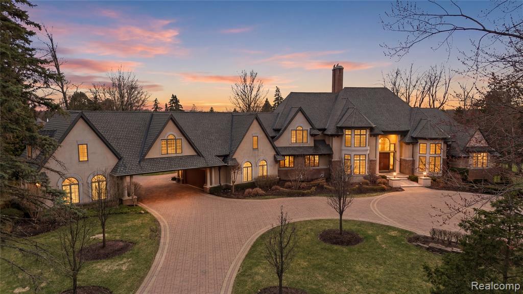 5230 Clarendon Crest Street, Bloomfield Hills, MI 48302 — Photo 54