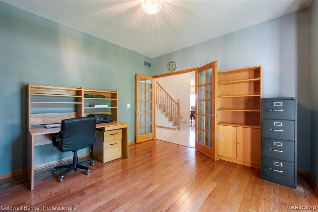 49906 Fuller Court, Plymouth, MI 48170 — Photo 26