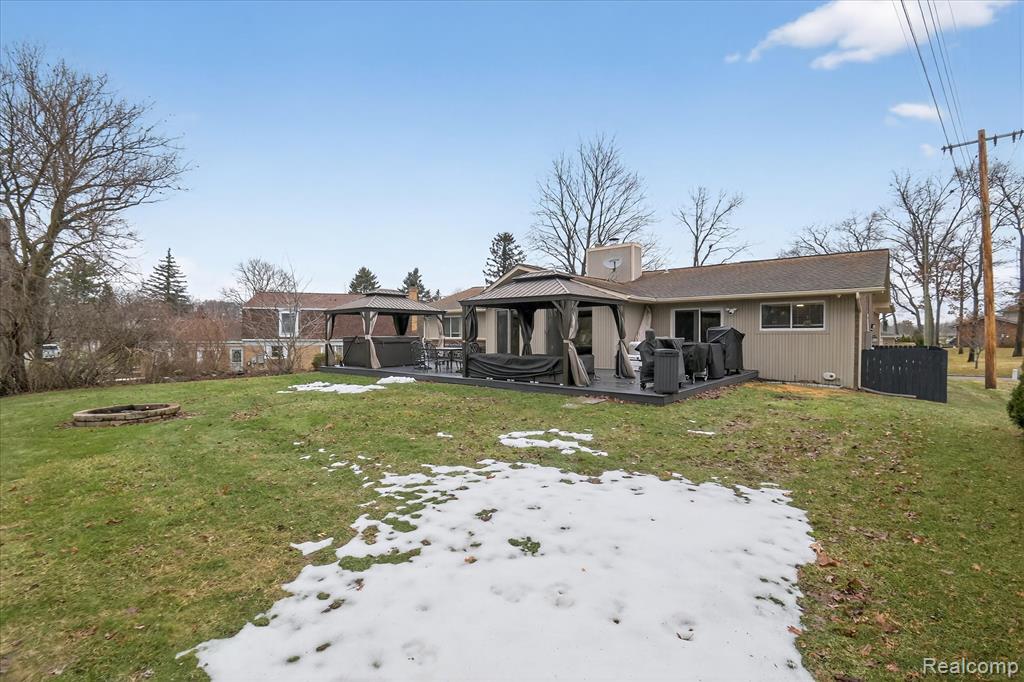 9474 Steephollow Drive, White Lake, MI — Photo 43