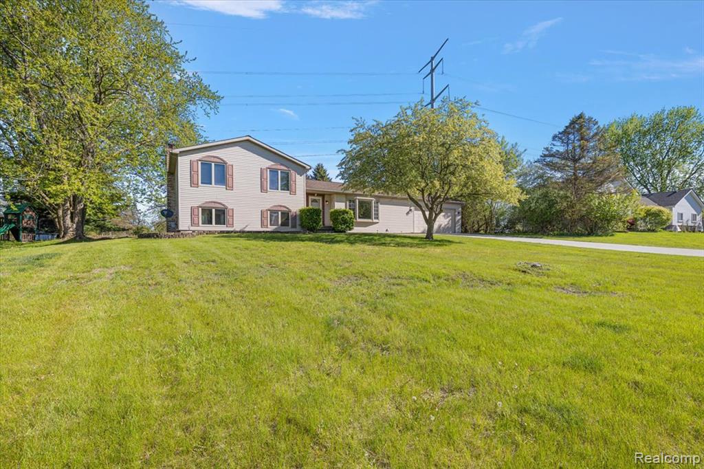 1081 Eagle Nest Drive, Rochester, MI 48306 — Photo 57