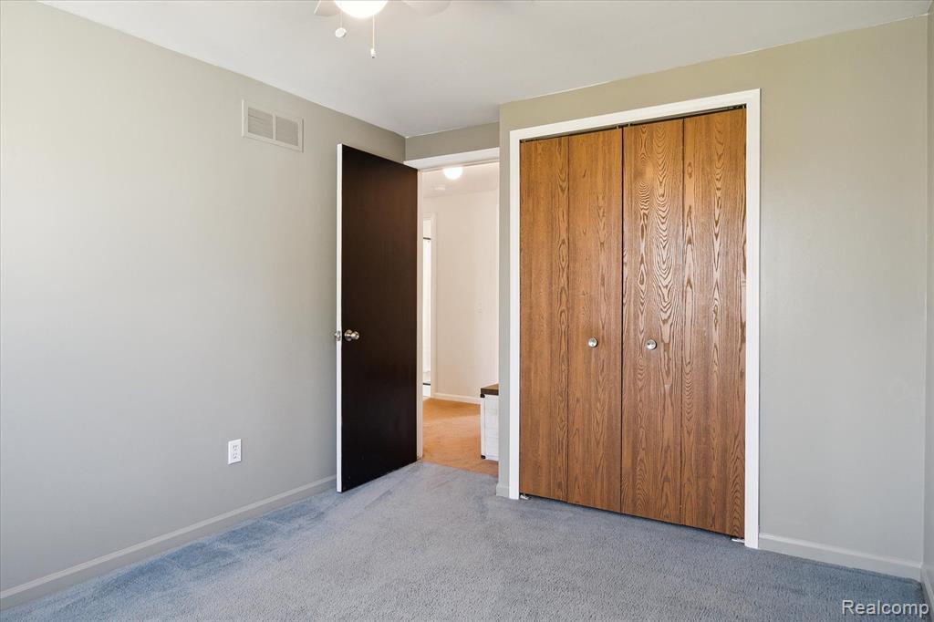 814 MEADOWLARK Lane, Howell, MI 48843 — Photo 25