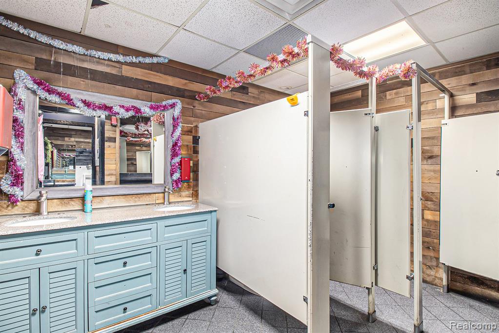 5153 Fenton Road, Grand Blanc, MI 48507 — Photo 13