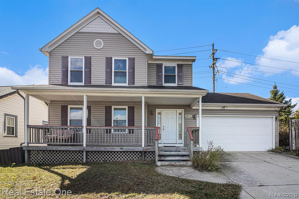 5183 Eagle Lake Drive, Waterford, MI 48329 — front exterior