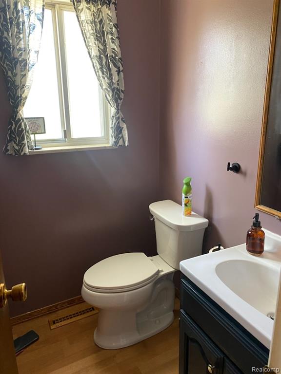 7091 Partridge Drive, Flushing, MI 48433 — Photo 9