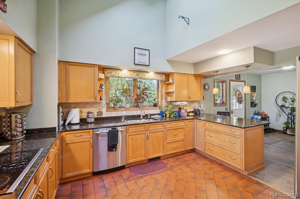 4000 S Sheldon Road, Canton, MI 48188 — Photo 15
