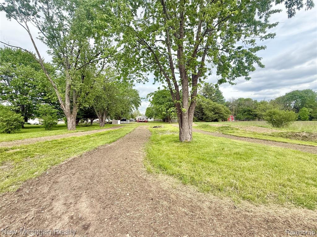 5288 Torrey Road, Mundy, MI 48507 — Photo 39