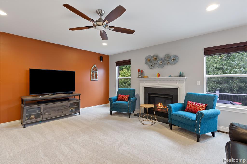 43198 Wilderness Drive, Canton, MI 48188 — Photo 10