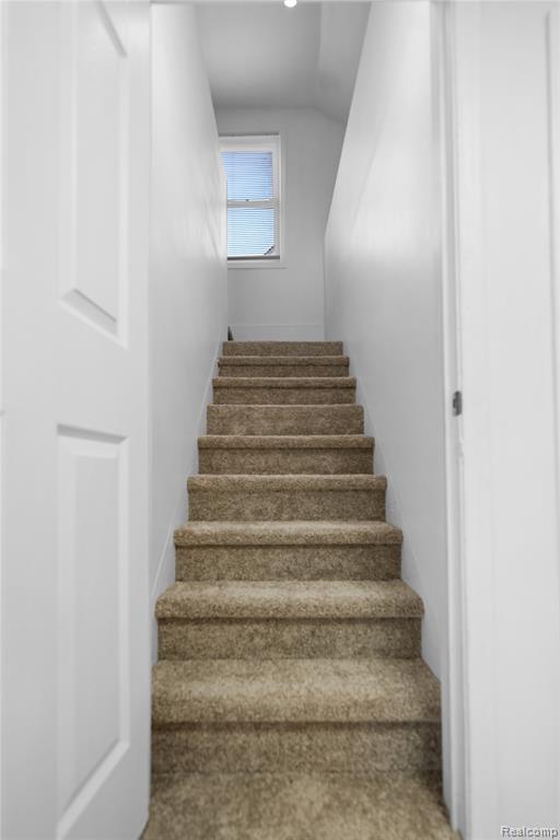 8671 Rosemont Avenue, Detroit, MI 48228 — Photo 19