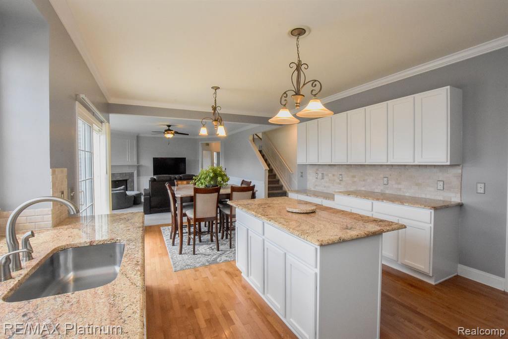 4237 MERRIMAN Loop, Howell, MI 48843 — Photo 16