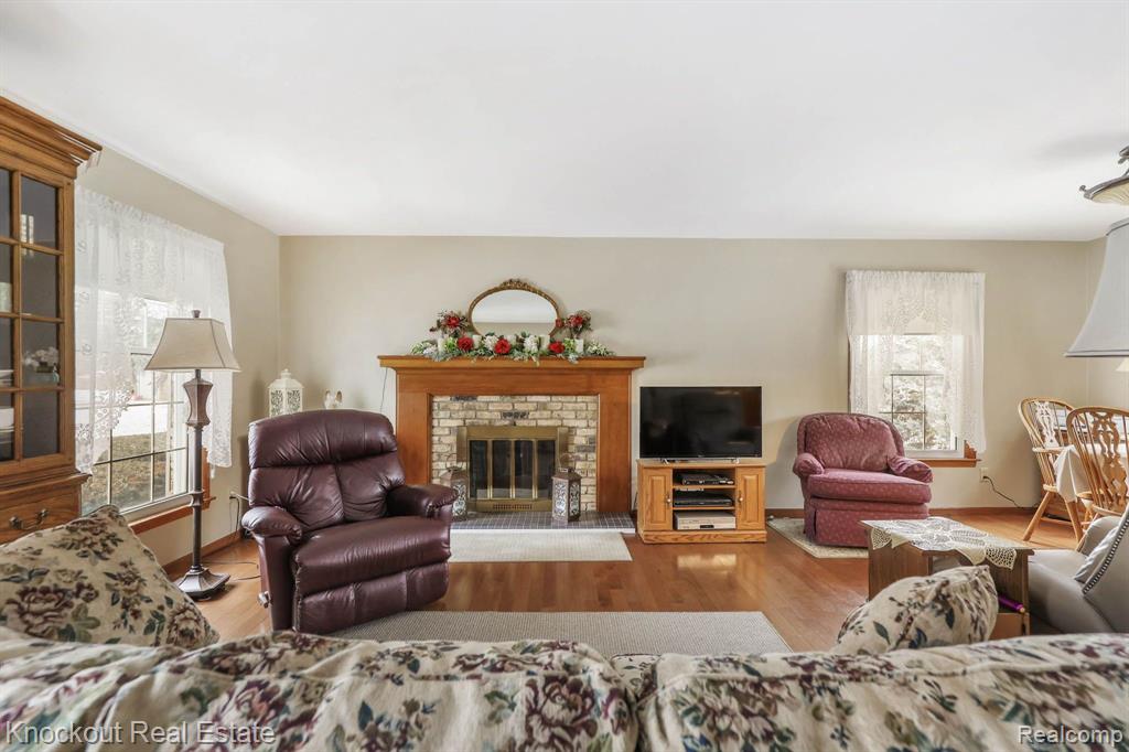 4 MARY LANE COURT, Frankenmuth, MI 48734 — Photo 10