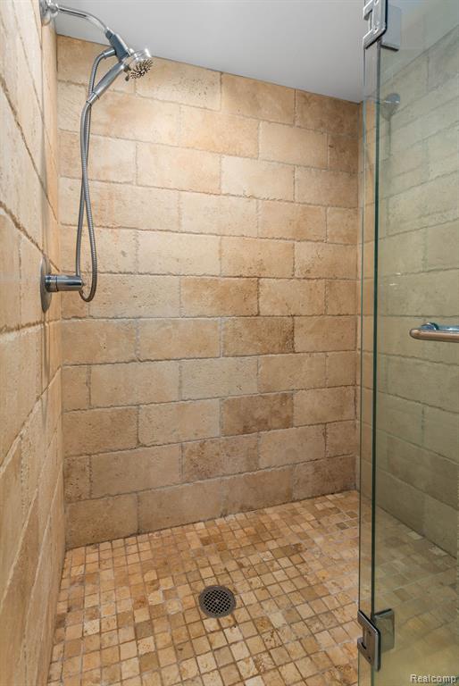 525 W Lafayette Boulevard, 16B, Detroit, MI 48226 — Photo 39