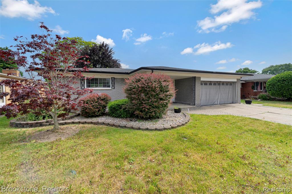 11828 Robinwood Boulevard, Warren, MI 48093 — Photo 2