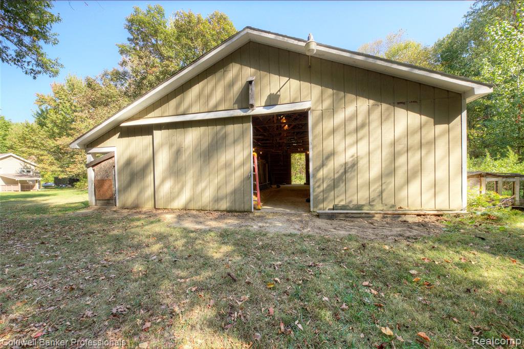 2782 Gravel Creek Road, North Branch, MI 48461 — Photo 37