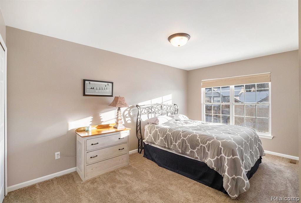 5961 AUGUSTA Lane, Grand Blanc, MI 48439 — Photo 11