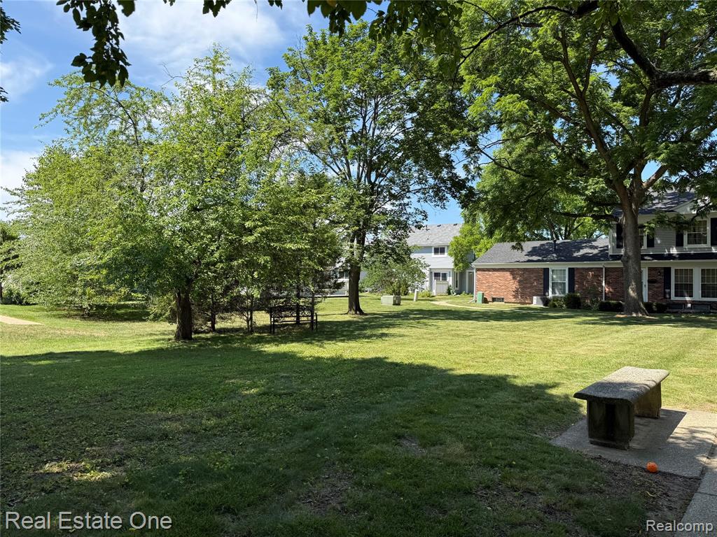 2768 Glenbridge Court, Ann Arbor, MI 48104 — Photo 20